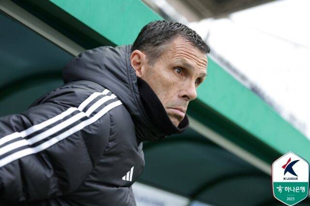 거스 포옛 감독/한국프로축구연맹