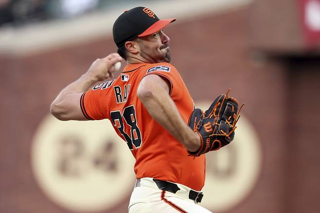 ▲ 샌프란시스코 선발 로비 레이. 7이닝 무실점 호투로 시즌 네 번째 승리를 올렸다. ⓒ연합뉴스/AP