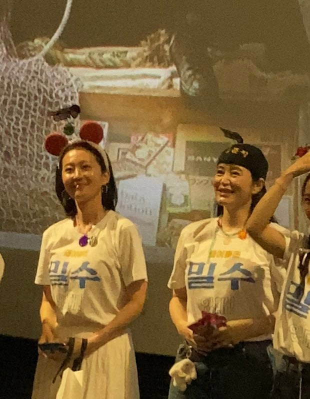 image.png 재수생이 영화 보러 왔다고 하자 염정아, 김혜수 반응.jpg