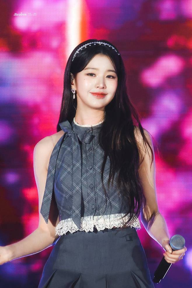 11.jpg 오늘자 리브 골프 코리아 콘서트 아이브 장원영 고화질 짤