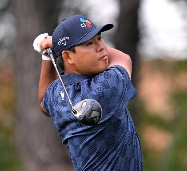 2025년 미국프로골프(PGA) 투어 더 CJ컵 바이런 넬슨 대회에 출전한 김시우 프로가 2라운드에서 경기하는 모습이다. 사진제공=Getty Images for THE CJ CUP Byron Nelson