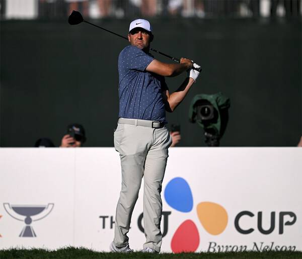 2025년 미국프로골프(PGA) 투어 더 CJ컵 바이런 넬슨 대회 우승 경쟁에 가세한 스코티 셰플러가 3라운드에서 경기하는 모습이다. 사진제공=Getty Images for THE CJ CUP Byron Nelson