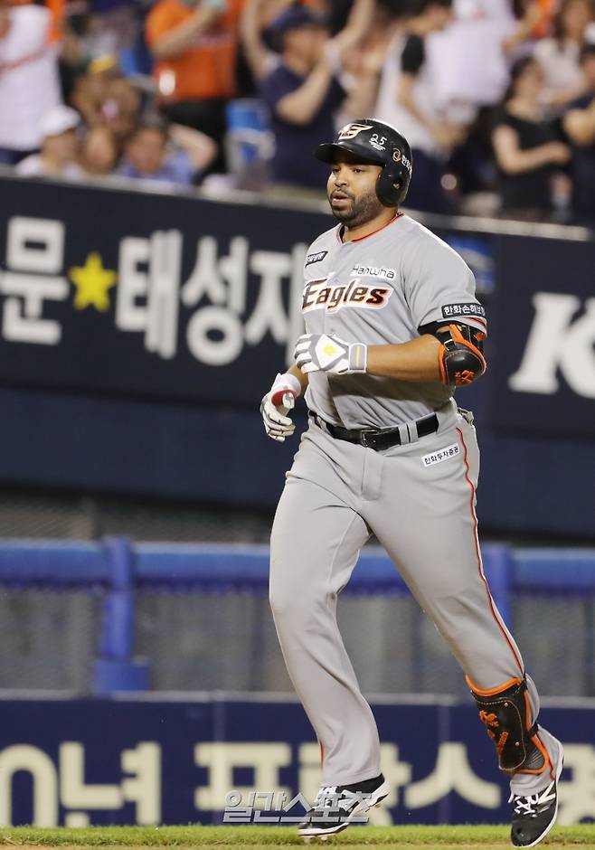 2016년 한화 이글스에서 활약할 당시 윌린 로사리오. IS 포토