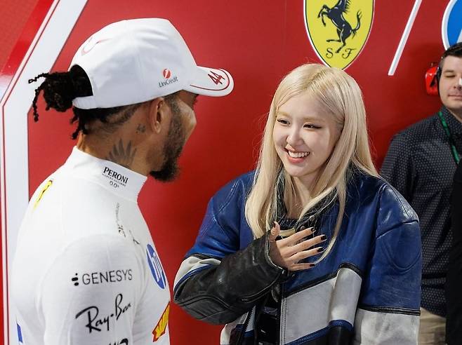 블랙핑크 로제가 F1 마이애미 그랑프리에 참석해 메르세데스 팀의 게스트로 공식 초청됐다. 사진=fashionandstyle.official 인스트그램 계정 갈무리