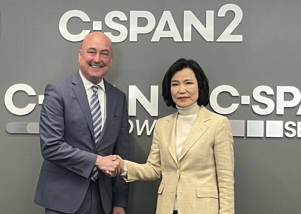 ▲ 이진숙 방통위원장이 미국 출장에서C-SPAN 방송사에 방문한 모습. 사진=방통위 제공