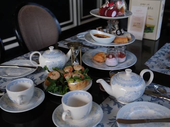 애비로드에서 맛볼 수 있는 애프터눈 티 세트 / 사진=홍지연 여행+ 기자