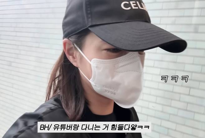 이민정이 이른 기상에 불만을 토로하자 이병헌이 "유튜버랑 같이 다니기 힘들다"며 맞받고 있다. /사진=유튜브 채널 '이민정 MJ' 갈무리