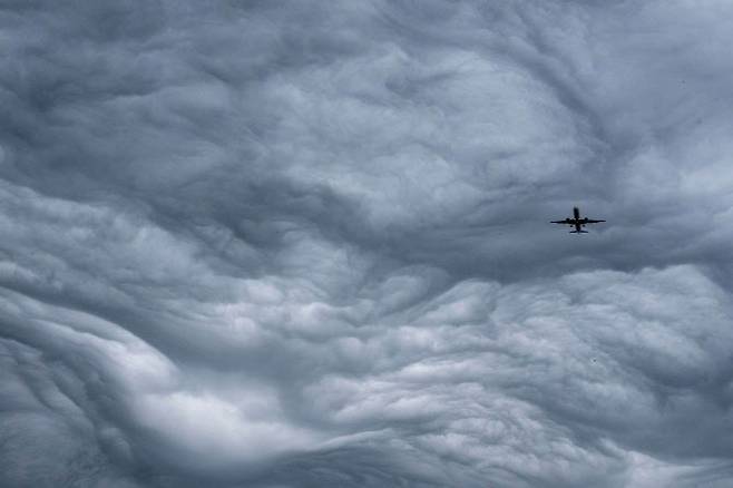 어린이날인 5일 오후 제주시 이호동에서 본 파상고층운. (사진=연합뉴스)