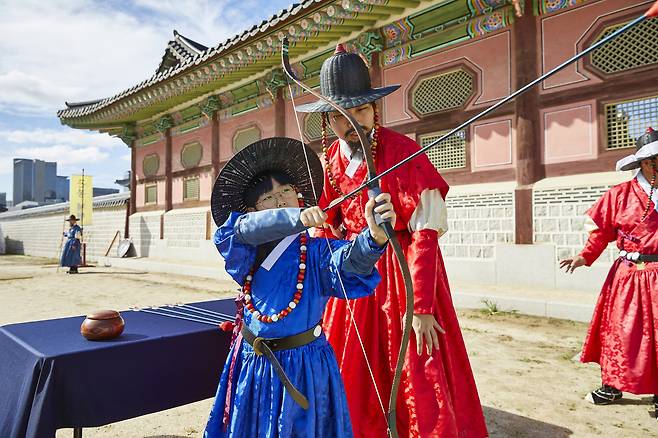 지난해 열린 '갑사 취재 체험'에 참여한 어린이 모습(국가유산청 제공)