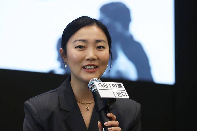 Youn Sou-jung speaks at a press conference for "Afanador" on Monday at the GS Arts Center. (Yonhap)