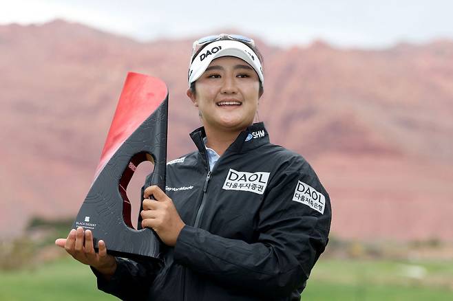 5일(한국시간) 미국 유타주 아이빈스의 블랙 데저트 리조트GC에서 열린 신설 대회 블랙 데저트 챔피언십에서 와이어투와이어로 시즌 첫승이자 통산 3승째를 거둔 유해란. AFP연합뉴스
