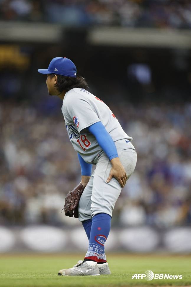 햄스트링 부위를 부여잡은 이마나가. /AFPBBNews=뉴스1