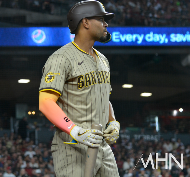 (샌디에이고 유격수 젠더 보가츠)