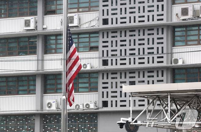 서울 종로구 주한미국대사관. 2025.4.22/뉴스1 ⓒ News1 임세영 기자