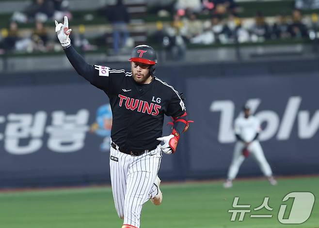 LG 트윈스 외국인 타자 오스틴 딘. 2025.4.2/뉴스1 ⓒ News1 김영운 기자