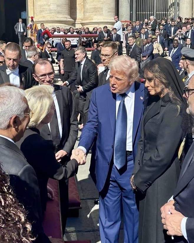 0c96e274b5806df63aed80e54382766def9d7047d8bffc63d5d3e2baac770f8c9c77e53bf9076b7192a96266