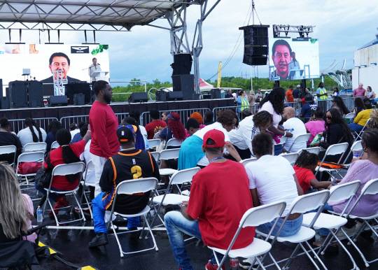 호세 무뇨스 현대차 최고경영자(CEO)가 지난 3일 현대차 미 앨라배마 공장서 임직원 초청 '감사의 날'(Team Member Appreciation Day) 행사에서 영상을 통해 인사말을 하고 있다. 현대차 앨라배마 법인