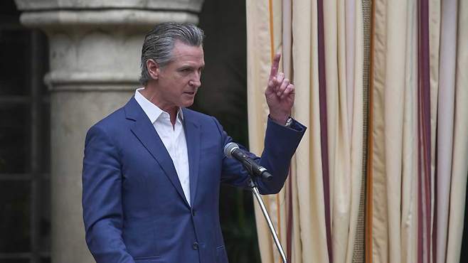 개빈 뉴섬 캘리포니아 주지사