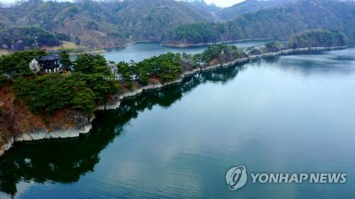 옥천의 대표 여행지 '부소담악' [옥천군 제공. 재판매 및 DB금지]