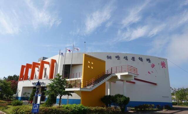 2001년 3월 10일에 개관한 채만식 문학관/사진제공=군산시