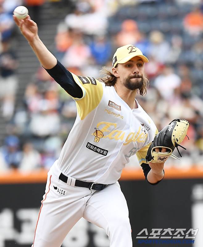 5일 대전 한화생명볼파크에서 열린 삼성-한화전. 선발투수 한화 와이스가 투구하고 있다. 대전=정재근 기자 cjg@sportschosun.com/2025..5.5/