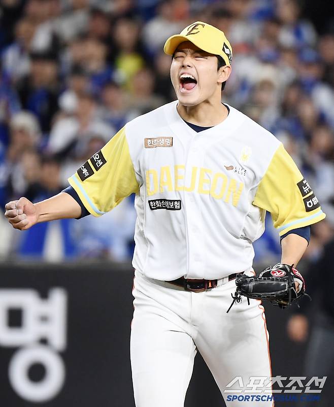 7일 대전 한화생명볼파크에서 열린 삼성-한화전. 6회초 2사 3루 문동주가 김태근을 삼진으로 잡으며 환호하고 있다  대전=정재근 기자 cjg@sportschosun.com/2025..5.7/