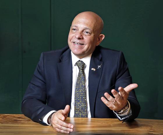 Egyptian Ambassador to Korea Khaled Abdel Rahman speaks during an interview with the Korea JoongAng Daily at Grand Walkerhill Seoul in Gwangjin District, eastern Seoul, on April 30. [PARK SANG-MOON]