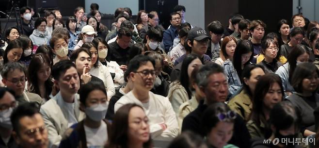 이동후 삼성자산운용 ETF컨설팅팀 수석매니저가 3일 서울 강남구 코엑스 컨퍼런스룸에서 머니투데이 주최로 진행된 '싱글파이어 머니쇼'에서 'ETF로 만드는 나만의 FIRE 전략 (적립기, 인출기 별 필수 ETF)'에 대해 강연을 하고 있다. /사진=김창현