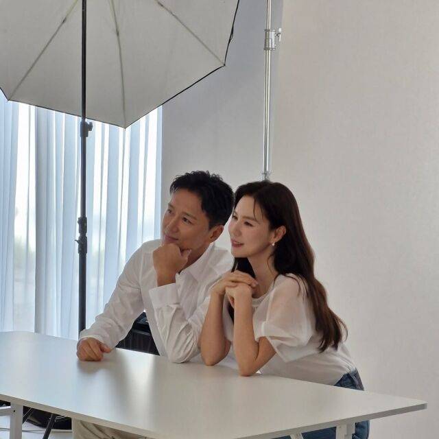 배우 진태현, 박시은 부부 화보 / 진태현 인스타그램