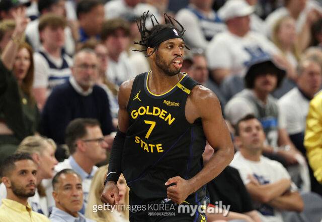 힐드가 7일 미네소타와 경기에서 득점 후 포효하고 있다. /게티이미지코리아