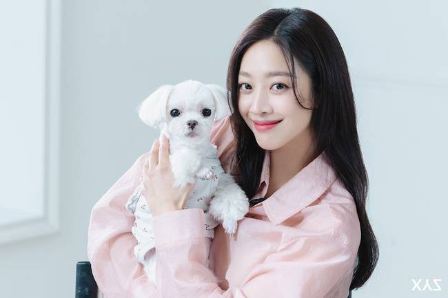 사진=엑스와이지 스튜디오