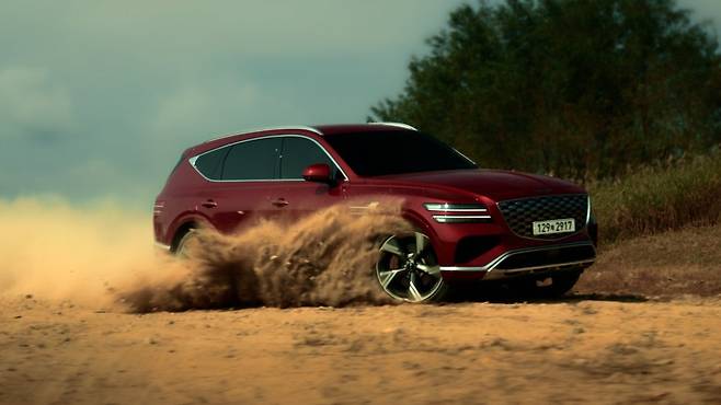 제네시스 브랜드 기술 홍보 영상 ‘테크놀로지 바이 제네시스’의 한 장면. 사진제공 ｜현대차