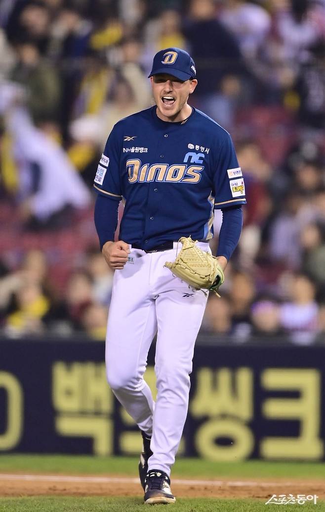 NC 라일리는 초반 부진을 딛고 환골탈태했다. 구위와 구종선택, 내용까지 흠 잡을 데가 없다. 이닝당 18.2구로 다소 많은 투구수만 줄이면 더 위력적인 투수가 될 수 있다는 평가다. 스포츠동아 DB