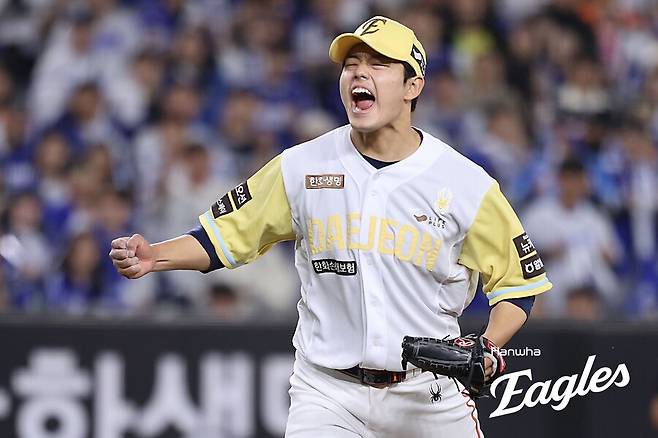 ▲ 6이닝 2실점 호투로 팀의 9연승을 이끈 한화 선발 문동주 ⓒ한화이글스