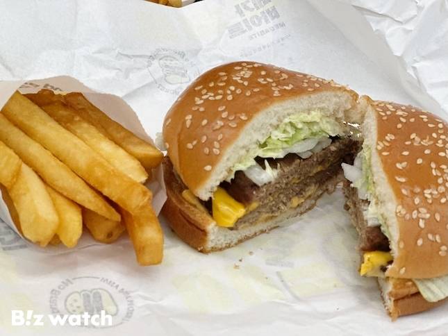 노브랜드 버거 신메뉴 'NBB어메이징 더블'. / 사진=정혜인 기자 hij@