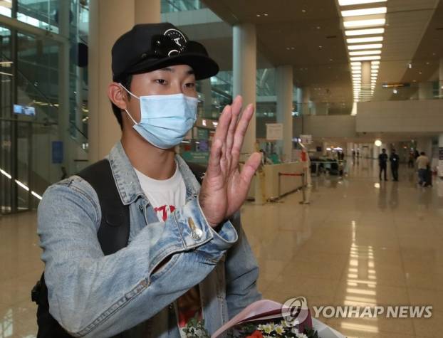 2021년 10월 피츠버그 파이리츠 소속으로 입국할 당시 박효준의 모습. [연합뉴스]