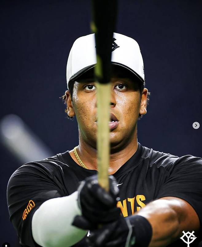 온라인 카지노 사건의 당사자 중 한 명인 오코에 루에. 요미우리 구단 SNS 캡처