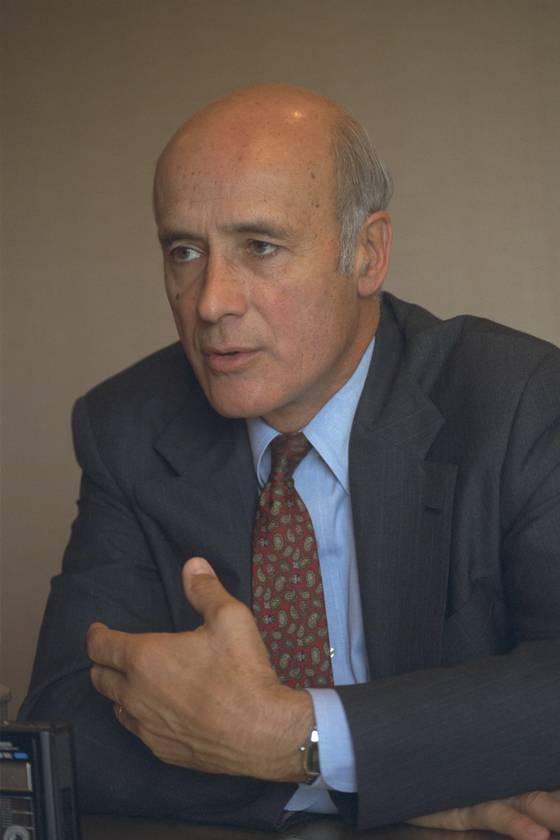 미국 하버드대학교 케네디스쿨 학장을 지낸 조지프 나이. FT는 "나이 교수와 함께 지난달 별세한 리처드 아미티지 전 국무부 부장관의 노력 덕분에 미국은 적지 않은 발전을 거듭해 왔다"면서 두 거목의 별세는 미국의 아시아 전문가들이 줄어드는 상황에서 장기적으로 부정적인 영향을 줄 것이라고 전했다. 중앙포토