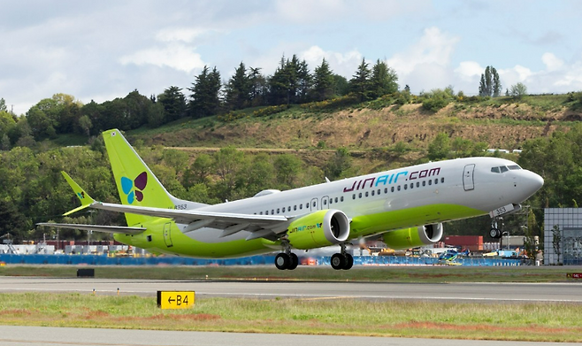 진에어 737-8 항공기. 진에어 제공&nbsp;