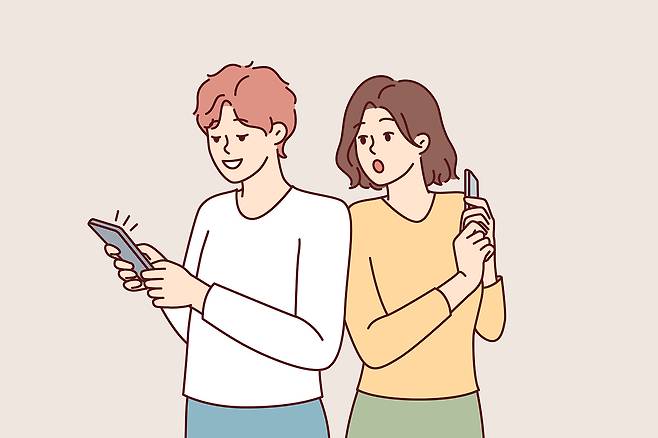 한 여성이 남편의 외도 현장을 몰래 촬영하다 오히려 상간녀로부터 고소를 당했다며 조언을 구했다./사진=이미지투데이