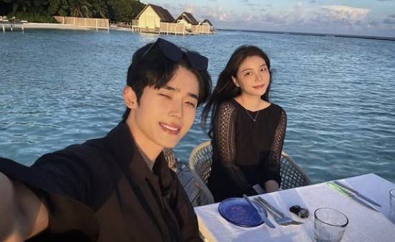 왼쪽부터 최시훈 에일리/에일리 소셜 계정 캡처