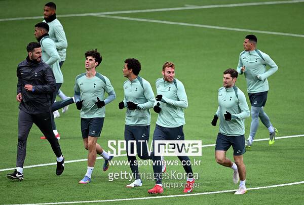 ▲ 토트넘 홋스퍼 골키퍼 굴리엘모 비카리온는 보되/글림트전 승리의 숨은 키다.