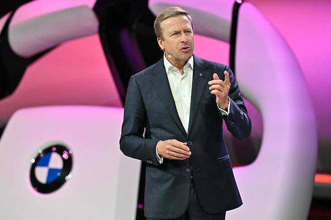 올리버 치프제 BMW 최고경영자(CEO) [AFP 연합뉴스 자료사진]