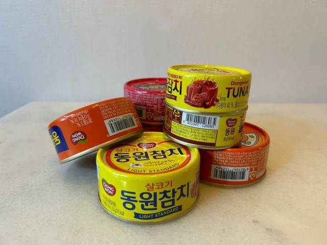 동원F&B는 다양한 참치캔 제품을 선보이고 있다./사진=김아름 기자 armijjang@