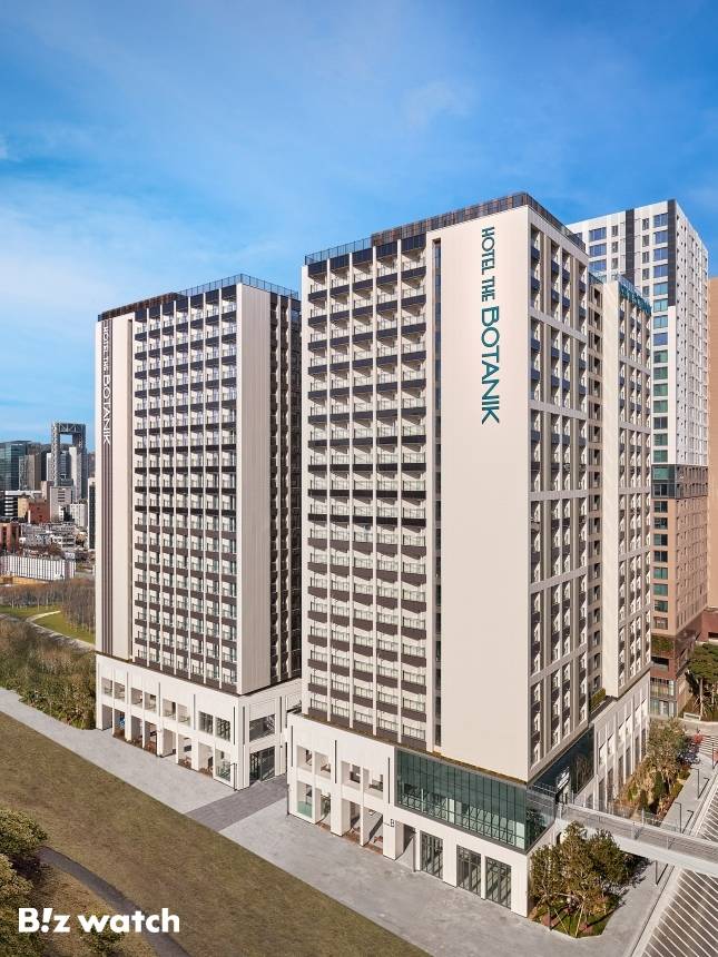 호텔 더 보타닉 세운 명동 외부 전경/자료=디블록그룹 제공