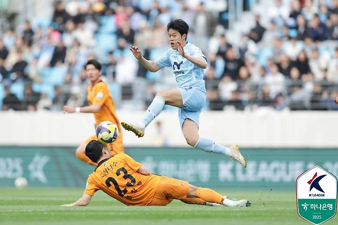 대구와 제주의 경기 모습(한국프로축구연맹 제공)