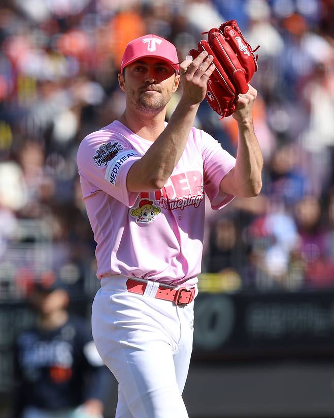 올러와 네일이 10일 문학 SSG전 더블헤더에 각각 1, 2차전 선발투수로 나선다. 사진 | KIA 타이거즈