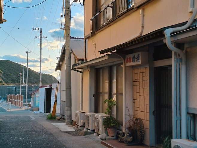 1d94f308ccf107f43eed83e542807102f3de63173289ef458fae40daf88ccb0324f3ce540788c3714e4d