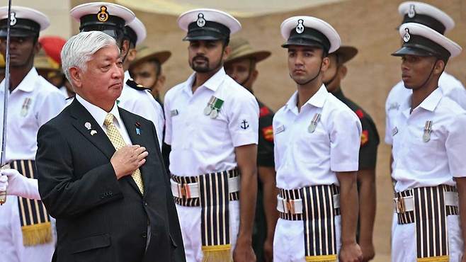 나타카니 겐 일본 방위상