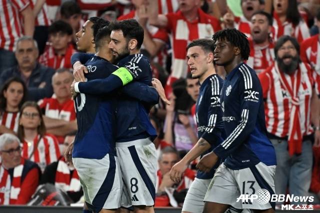 맨유는 2일(한국시간) 스페인 빌바오의 에스타디오 산 마메스에서 열린 아틀레틱 빌바오와의 2024-25시즌 UEFA 유로파리그 4강 1차전에서 3-0으로 이겼다. 사진(빌바오 스페인)=AFPBBNews=News1